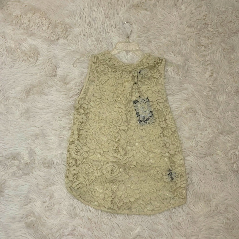 Large, Brand is who what wear, see through